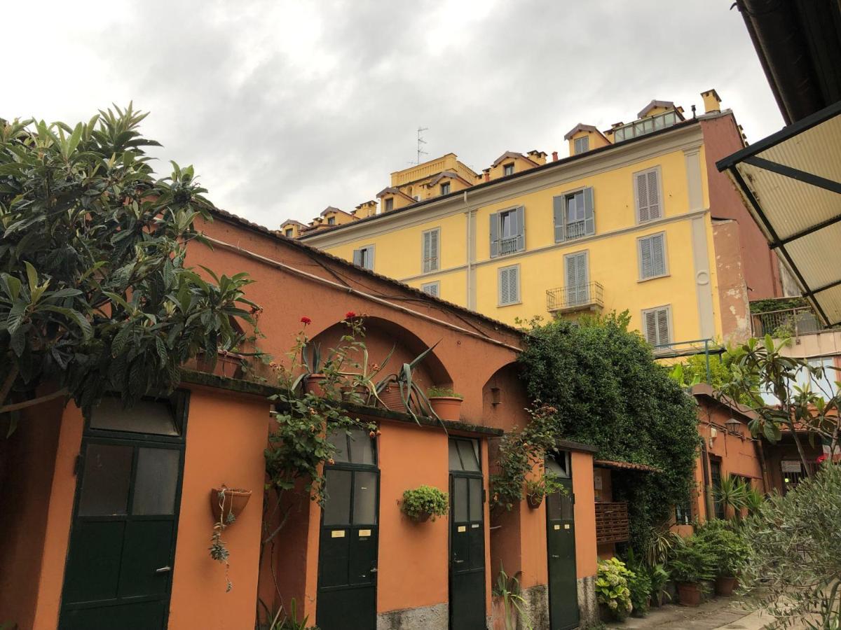 Residenza Fiori Di Grano Bed & Breakfast Milan Bagian luar foto